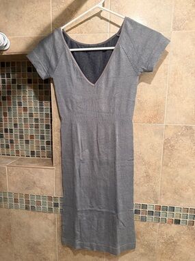Classic V-Neck Knit Dress - Gray